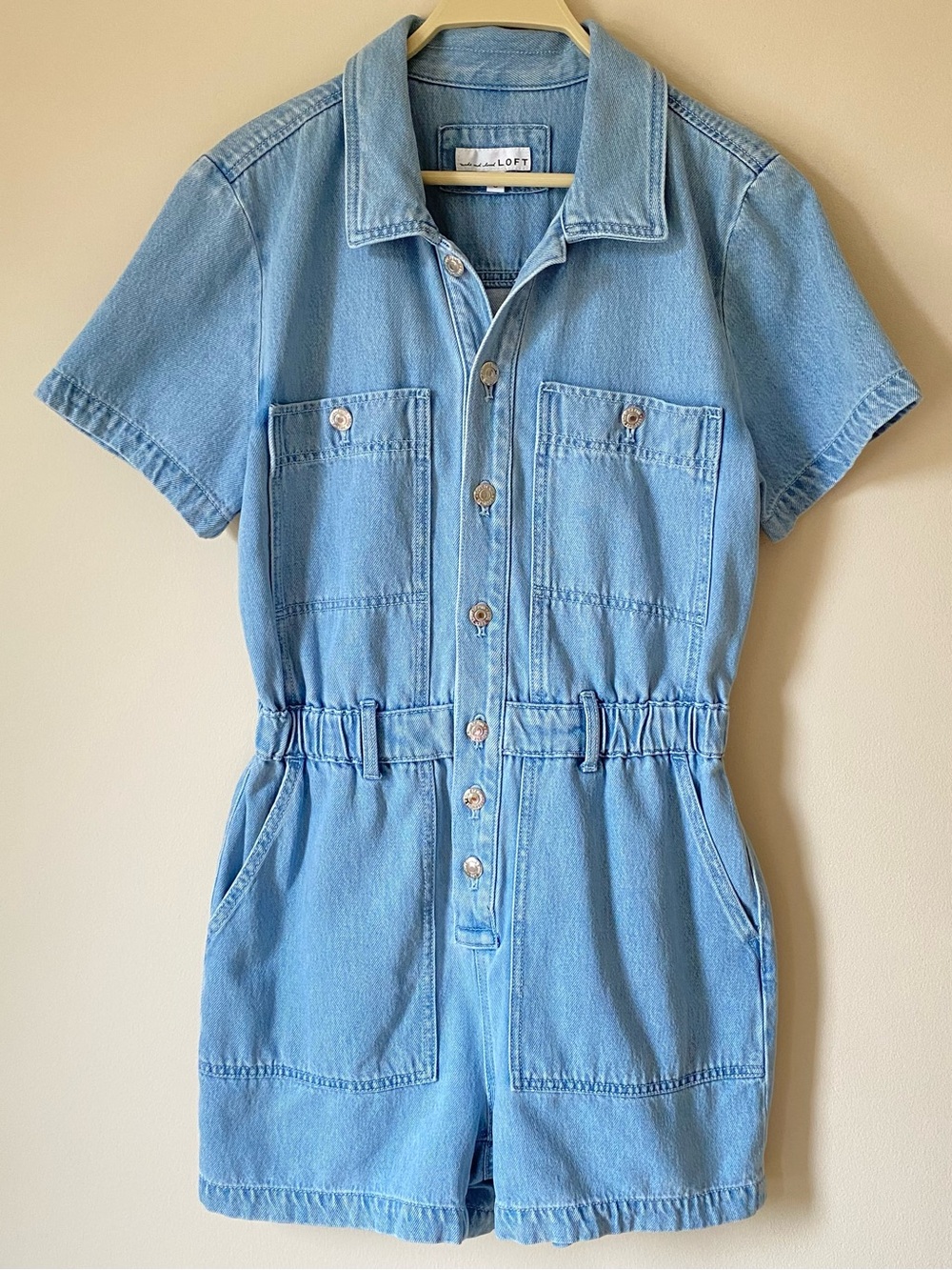 LOFT Denim Light Wash Utility Romper Soft Lyocell Short Sleeve Workwear Size 6